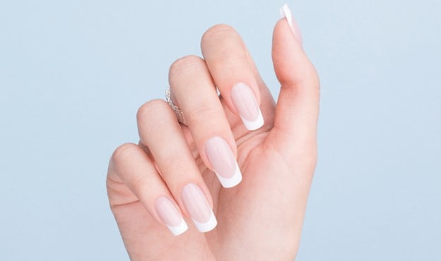 احکام کاشت ناخن از نظر شرعی چیست؟