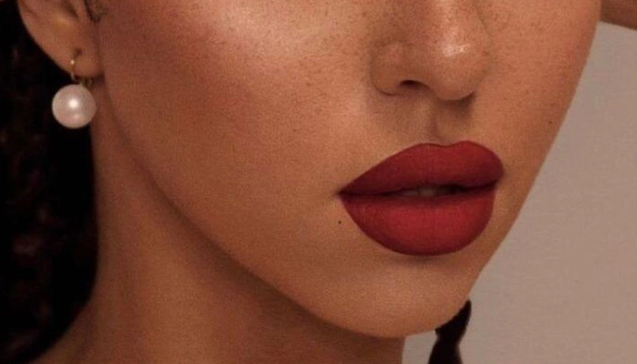قیمت وکس صورت در آرایشگاه