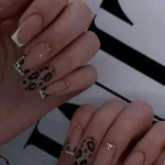 نمونه کار کاشت ناخن